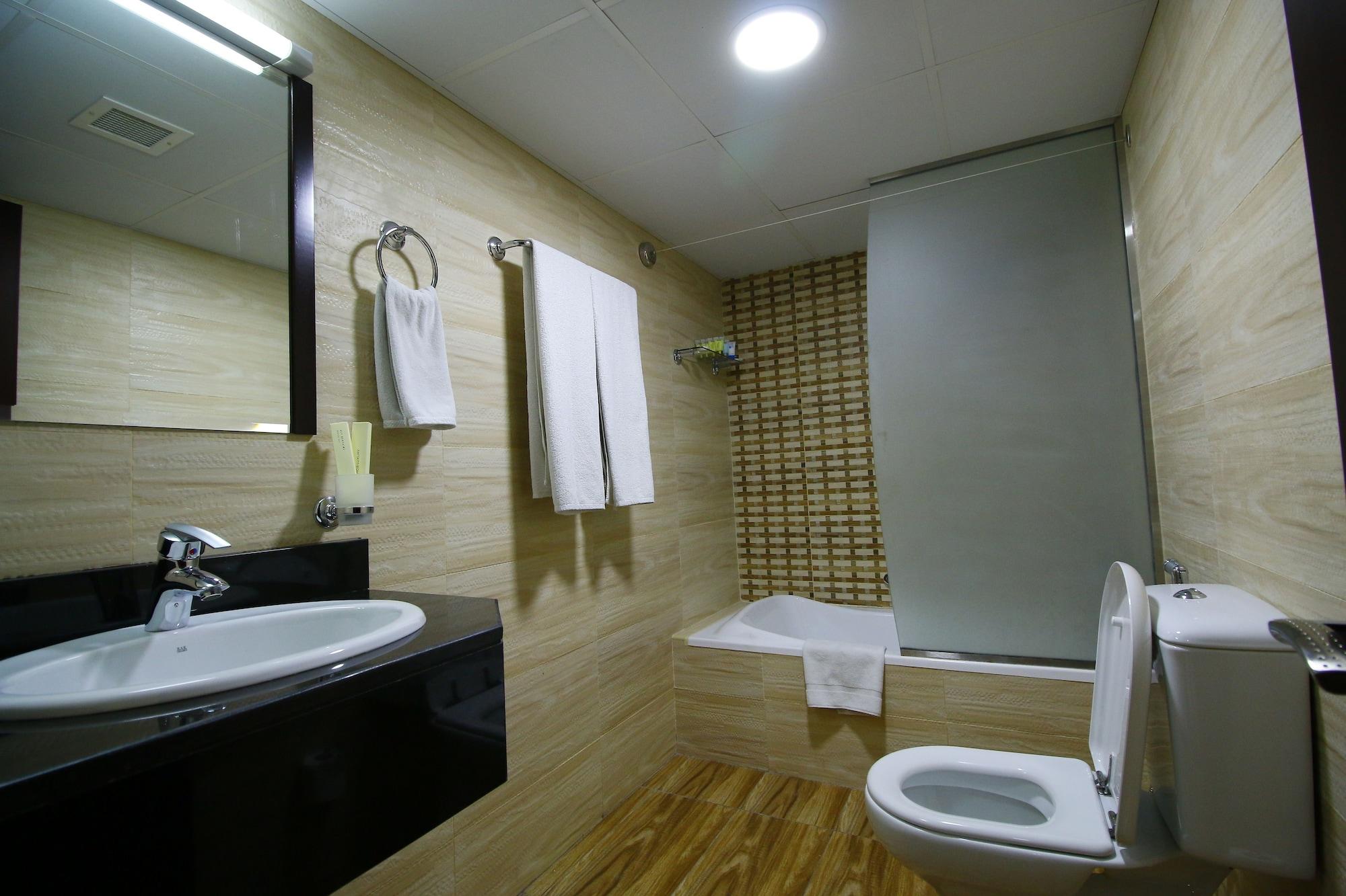 Royal Falcon Hotel Dubai Dış mekan fotoğraf