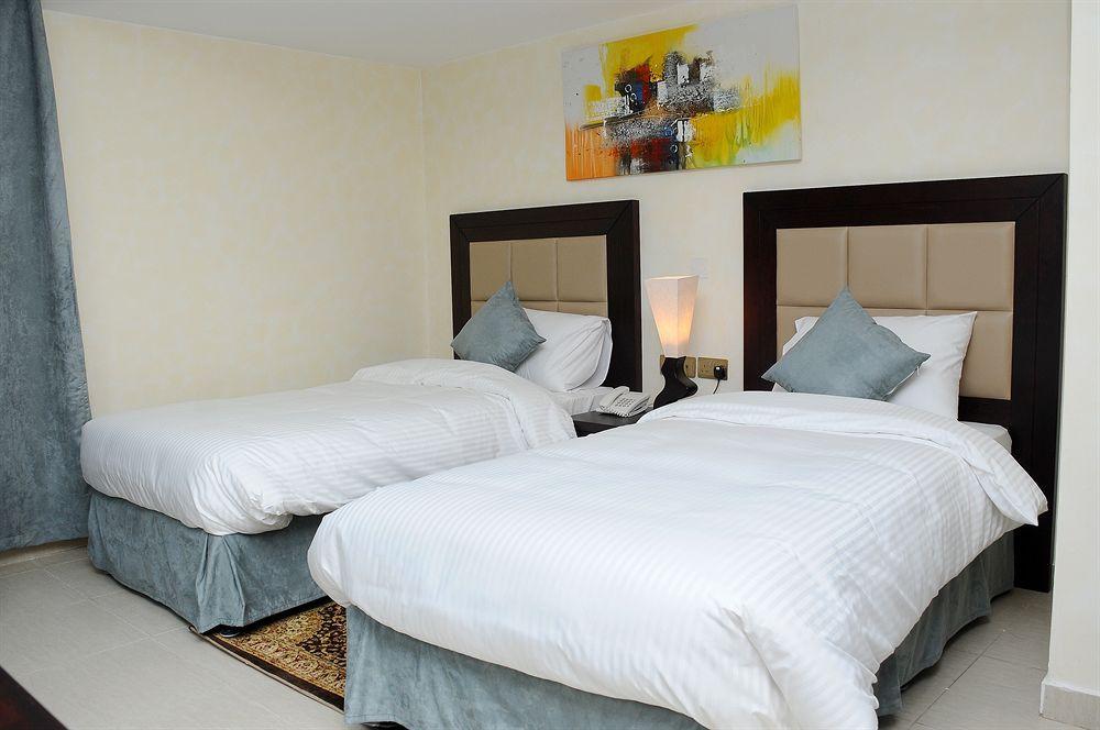 Royal Falcon Hotel Dubai Dış mekan fotoğraf