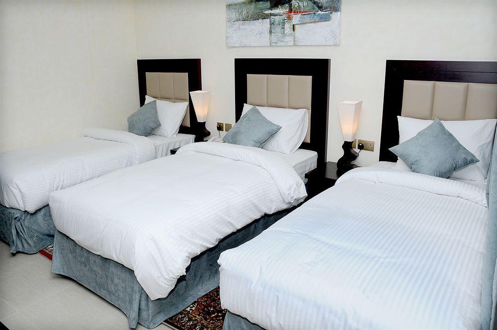 Royal Falcon Hotel Dubai Dış mekan fotoğraf