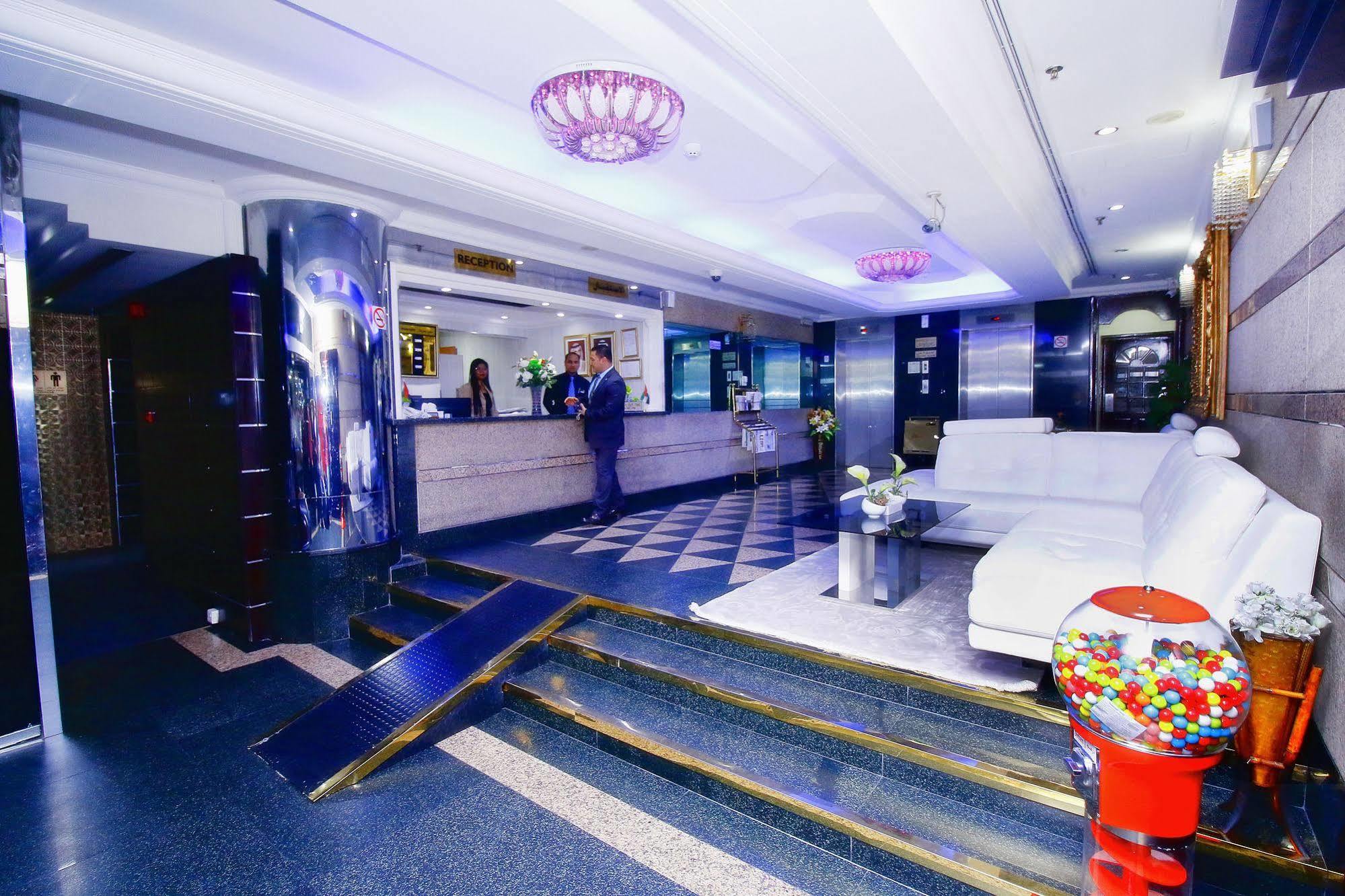 Royal Falcon Hotel Dubai Dış mekan fotoğraf