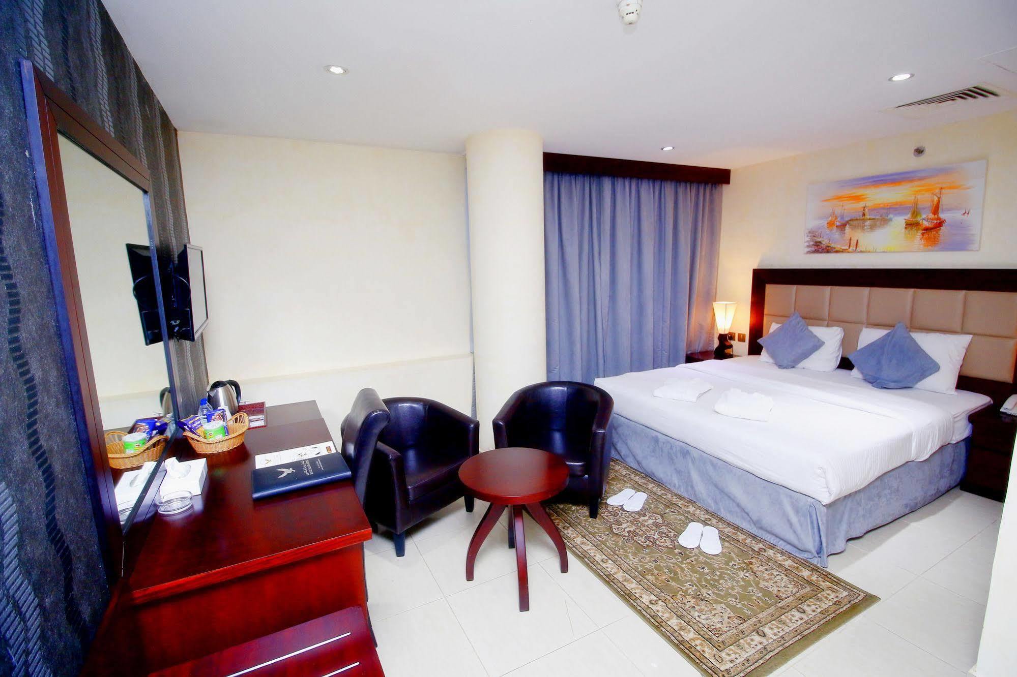 Royal Falcon Hotel Dubai Dış mekan fotoğraf